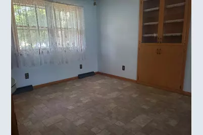 316 N Commerce Street, Gilman, IL 60938 - Photo 9