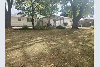 316 N Commerce Street, Gilman, IL 60938 - Photo 27