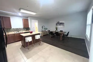 56 Veneto Ct, Streamwood, IL 60107 - Photo 15