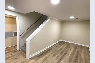 501 University Avenue, Bloomington, IL 61701 - Photo 19