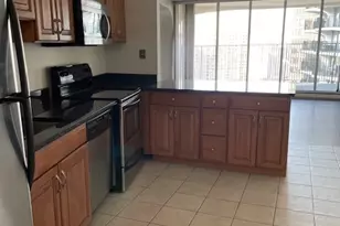 300 N State St, Chicago, IL 60654 - Photo 5