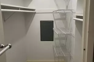 300 N State St, Chicago, IL 60654 - Photo 17