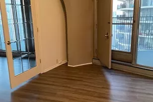 300 N State St, Chicago, IL 60654 - Photo 11