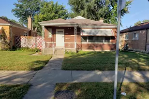 12806 S Laflin St, Calumet Park, IL 60827 - Photo 1