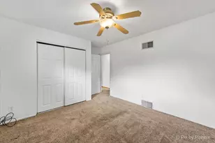 5011 Sandburg Dr, McHenry, IL 60050 - Photo 17