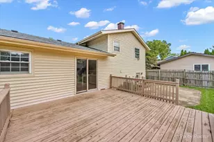 5011 Sandburg Dr, McHenry, IL 60050 - Photo 25