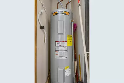 204 E Sherman Street, Saint John, IL 61873 - Photo 25