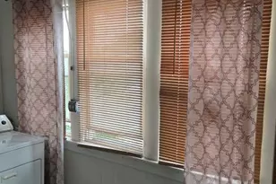 8041 S Justine Ave, Chicago, IL 60620 - Photo 15