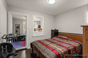 4856 Hull St, Skokie, IL 60077 - Photo 11