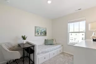 2732 Fieldcrest Dr, Mundelein, IL 60060 - Photo 19