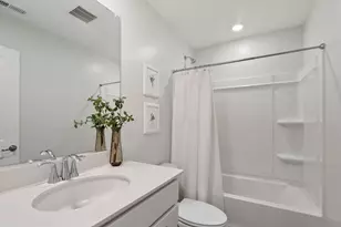 2732 Fieldcrest Dr, Mundelein, IL 60060 - Photo 23