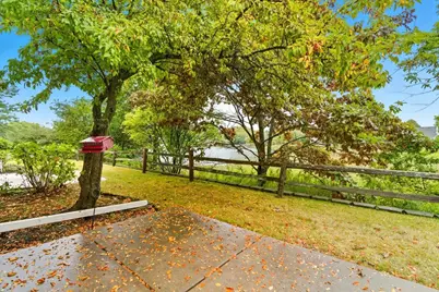 2346 Ashbrook Lane, Grayslake, IL 60030 - Photo 25