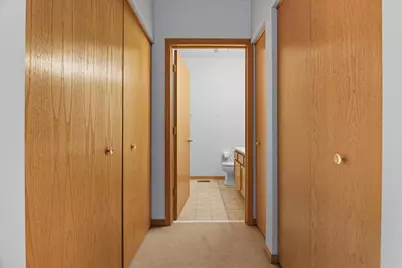 2346 Ashbrook Lane, Grayslake, IL 60030 - Photo 17