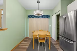 2346 Ashbrook Ln, Grayslake, IL 60030 - Photo 9