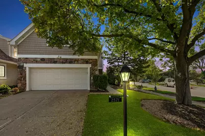 2571 Essex Drive, Northbrook, IL 60062 - Photo 27