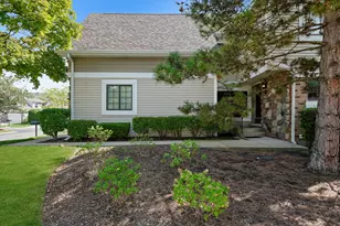 2571 Essex Dr, Northbrook, IL 60062 - Photo 19