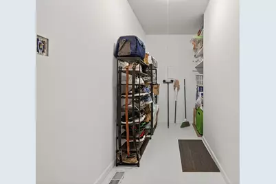 1355 Blair Lane, Hoffman Estates, IL 60169 - Photo 21