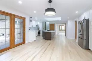 1249 Cronin Ct, Lemont, IL 60439 - Photo 5