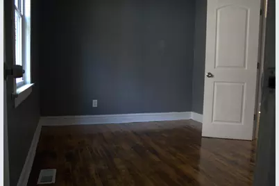 8207 S Marquette Avenue, Chicago, IL 60617 - Photo 17