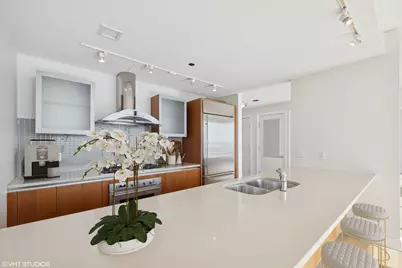 340 E Randolph Street #3505, Chicago, IL 60601 - Photo 7