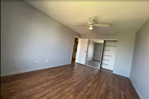 231 Gregory St, Aurora, IL 60504 - Photo 9