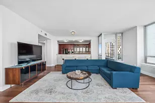 600 N Lake Shore Dr, Chicago, IL 60611 - Photo 5