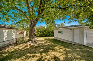 12549 S Tripp Ave, Alsip, IL 60803 - Photo 23