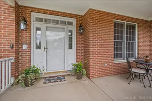 7N919 Cloverfield Rd, Saint Charles, IL 60175 - Photo 3