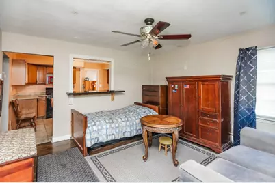 2202 E Washington Street, Joliet, IL 60433 - Photo 5