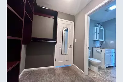 [Address not provided], Carol Stream, IL 60188 - Photo 11