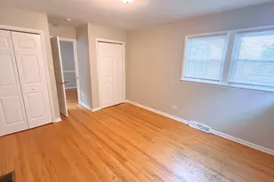 2612 W 89th Pl, Evergreen Park, IL 60805 - Photo 7