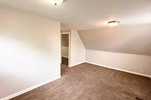 2612 W 89th Pl, Evergreen Park, IL 60805 - Photo 11