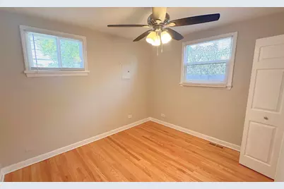 2036 S 15th Avenue, Broadview, IL 60155 - Photo 7