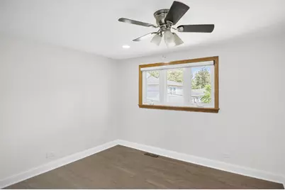 615 Cordial Drive, Des Plaines, IL 60018 - Photo 19