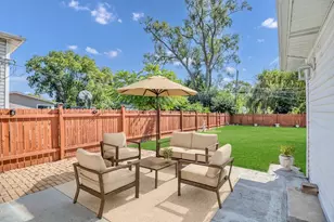 615 Cordial Dr, Des Plaines, IL 60018 - Photo 29