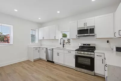 7000 S Eberhart Avenue, Chicago, IL 60637 - Photo 7