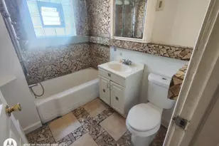 9542 S Ave M, Chicago, IL 60617 - Photo 9