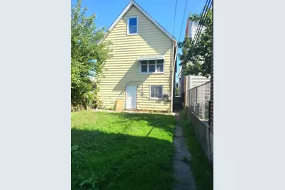 9542 S Avenue M, Chicago, IL 60617 - Photo 11