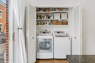 1066 W Fry St, Chicago, IL 60642 - Photo 15