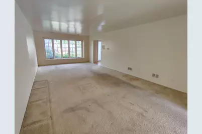 1490 Avignon Court, Highland Park, IL 60035 - Photo 7