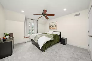 35080 N Oak Knoll Cir, Gurnee, IL 60031 - Photo 39