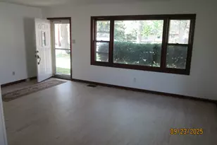 1806 Dallas Pl, Joliet, IL 60433 - Photo 3