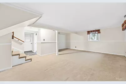 5S300 Tuthill Road, Naperville, IL 60563 - Photo 19