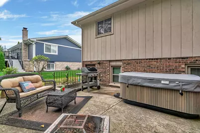 13743 W Carefree Drive, Homer Glen, IL 60491 - Photo 17