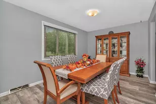 13743 W Carefree Dr, Homer Glen, IL 60491 - Photo 5