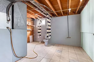 2916 School St, Rockford, IL 61101 - Photo 3