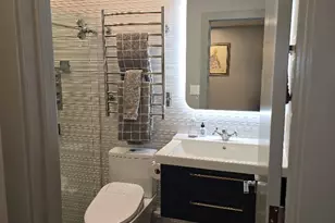 1050 W Dakin St, Chicago, IL 60613 - Photo 13