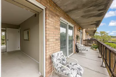 500 Redondo Drive #409, Downers Grove, IL 60516 - Photo 15