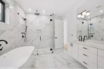 1530 W Ohio Street, Chicago, IL 60642 - Photo 17