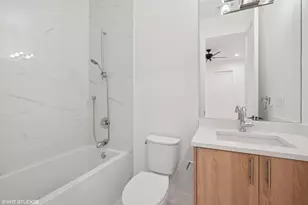 1530 W Ohio St, Chicago, IL 60642 - Photo 23